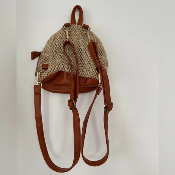 Topshop Tan and Brown Woven Backpack - Picture 6 of 6